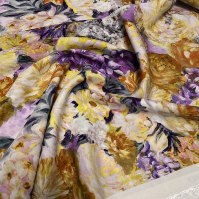 Exkluzivní šatovka Luigi Verga s květinami Yellow Purple